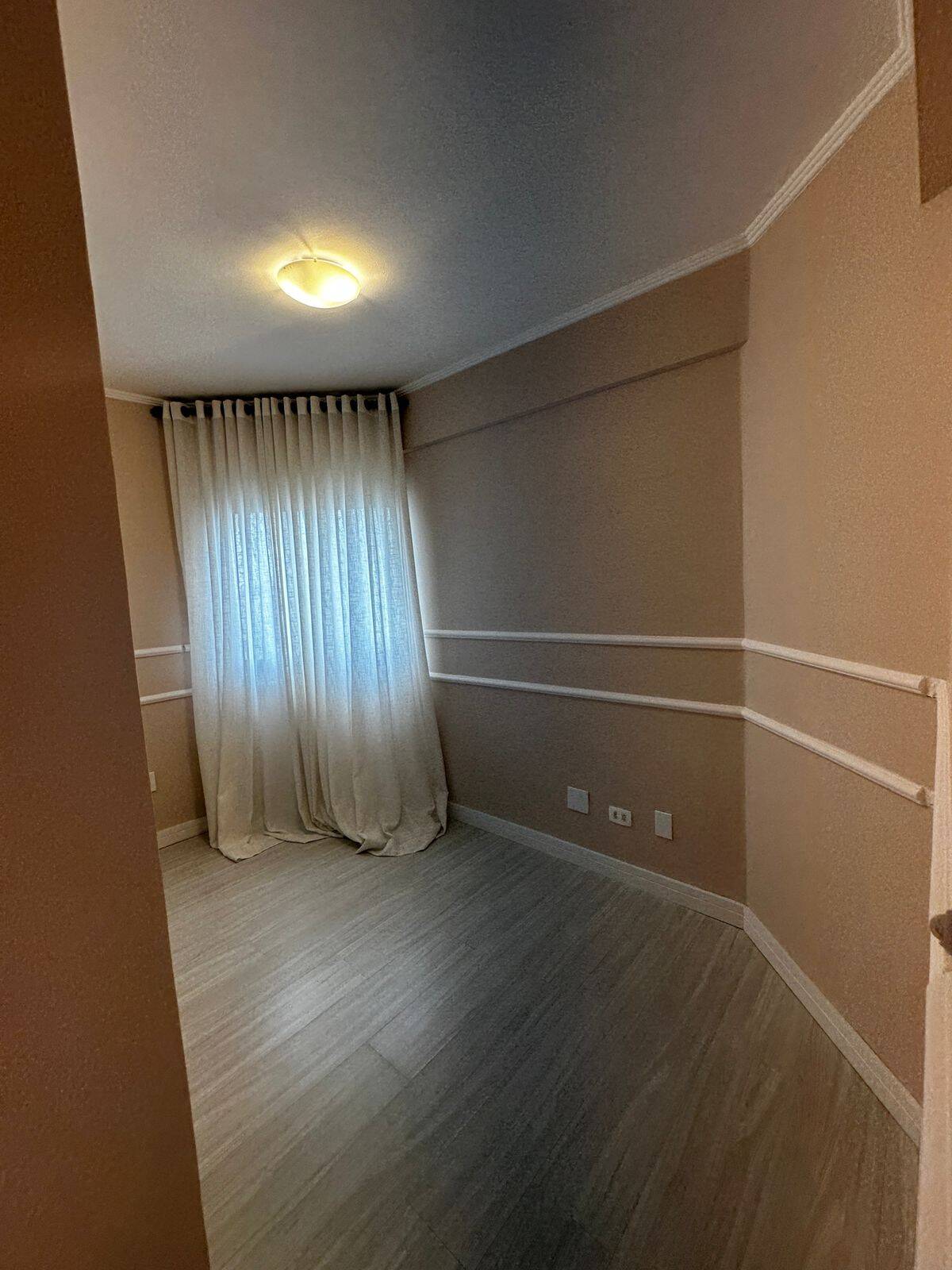 Apartamento à venda com 4 quartos, 188m² - Foto 18