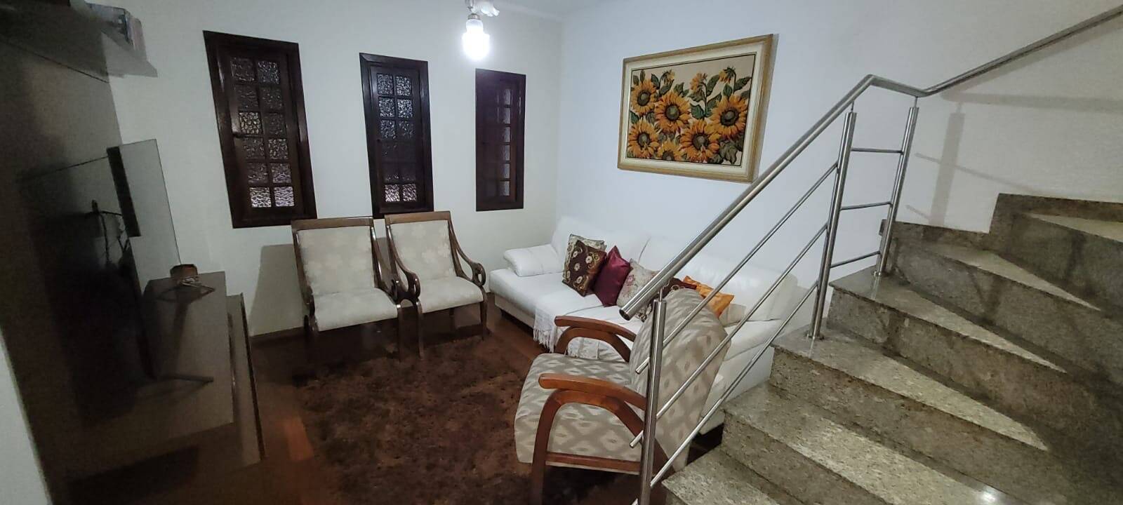 Casa à venda com 3 quartos, 208m² - Foto 4