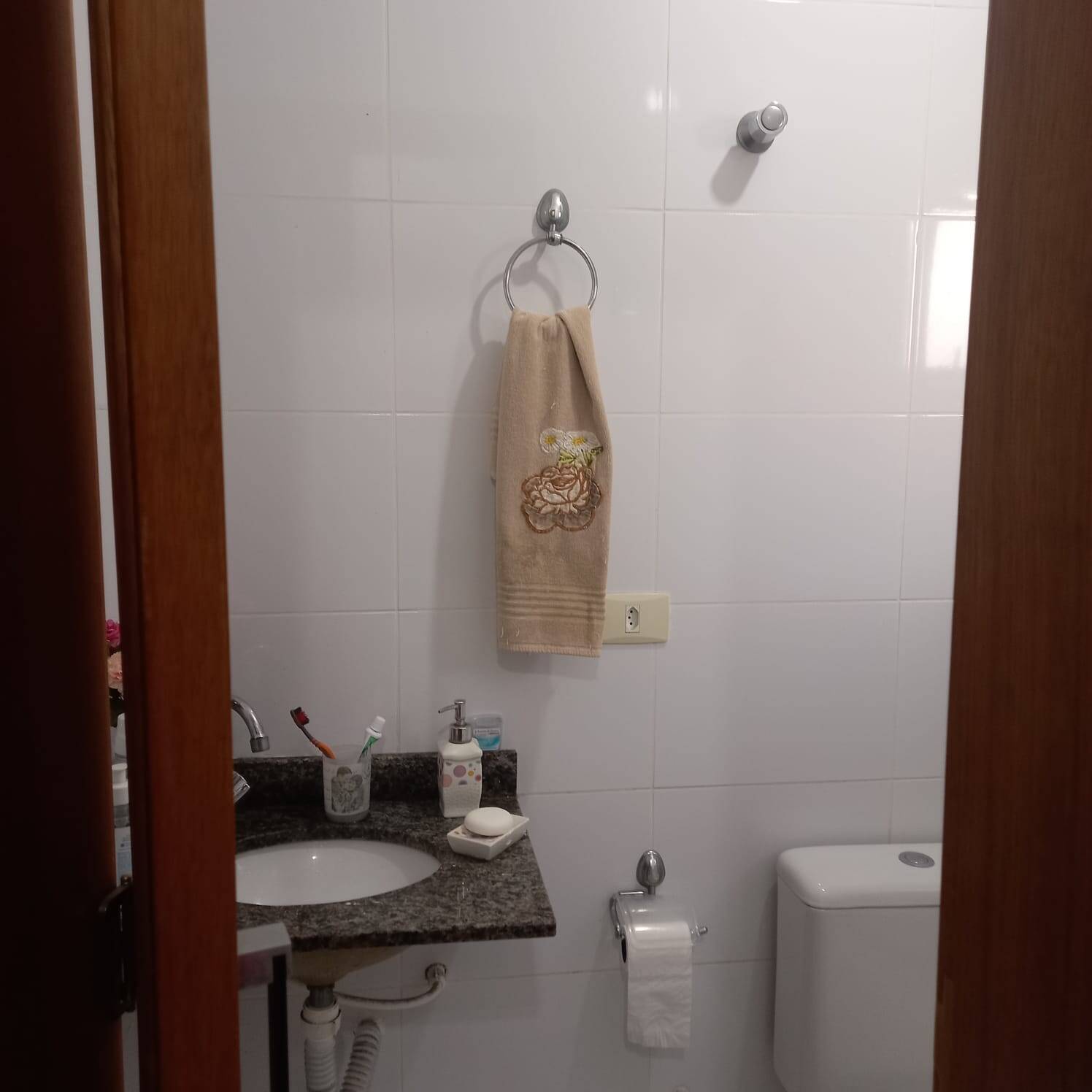 Apartamento à venda com 2 quartos, 80m² - Foto 18