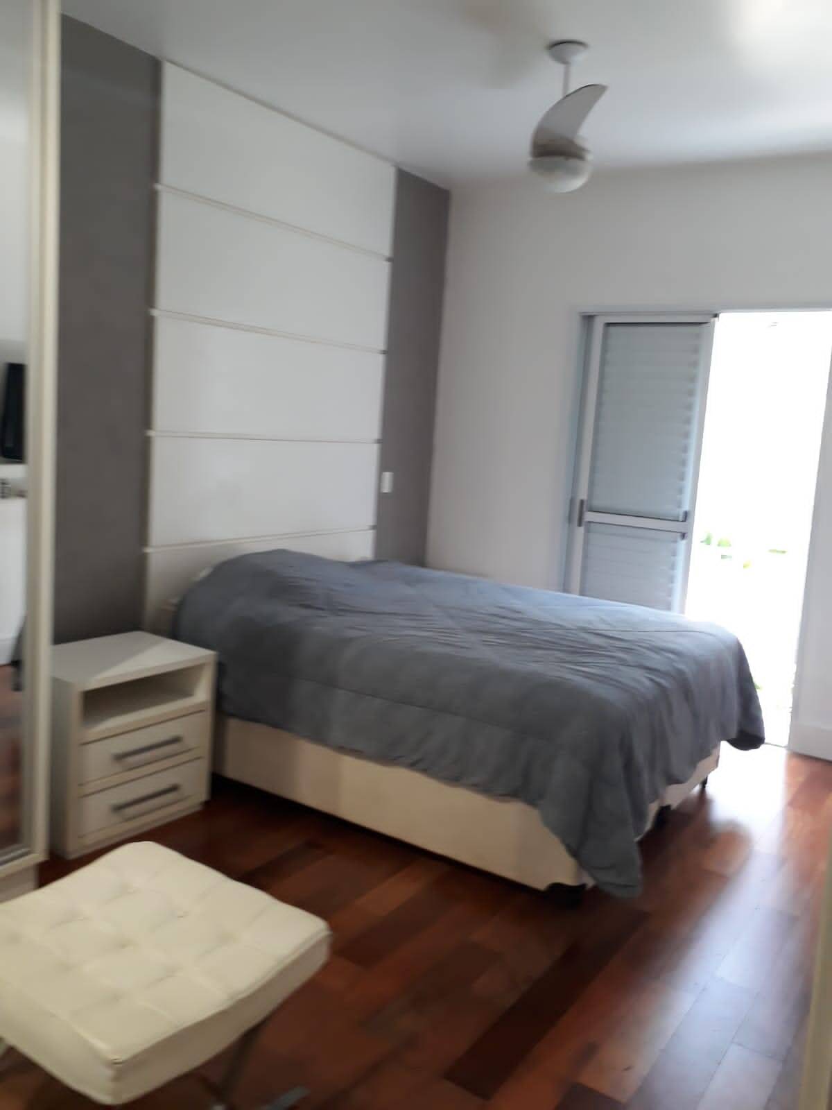 Casa à venda com 3 quartos, 220m² - Foto 24