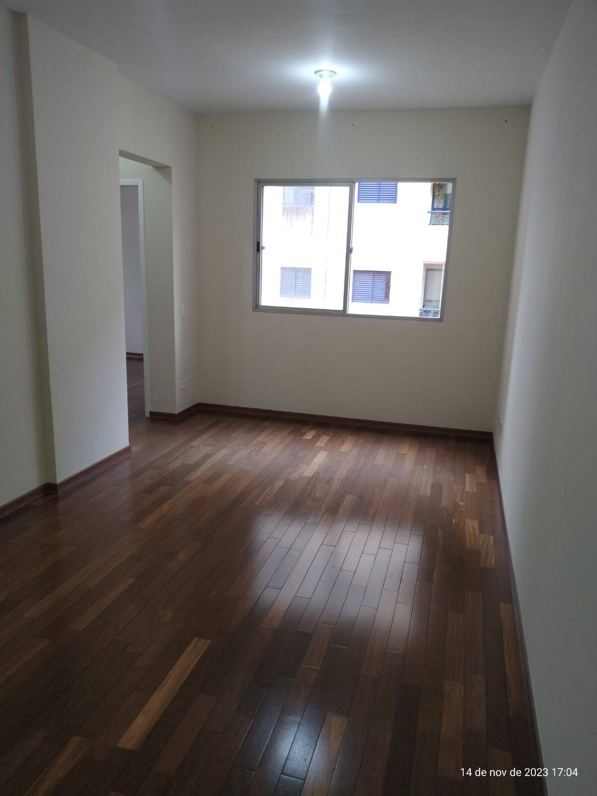 Apartamento à venda com 2 quartos, 69m² - Foto 11