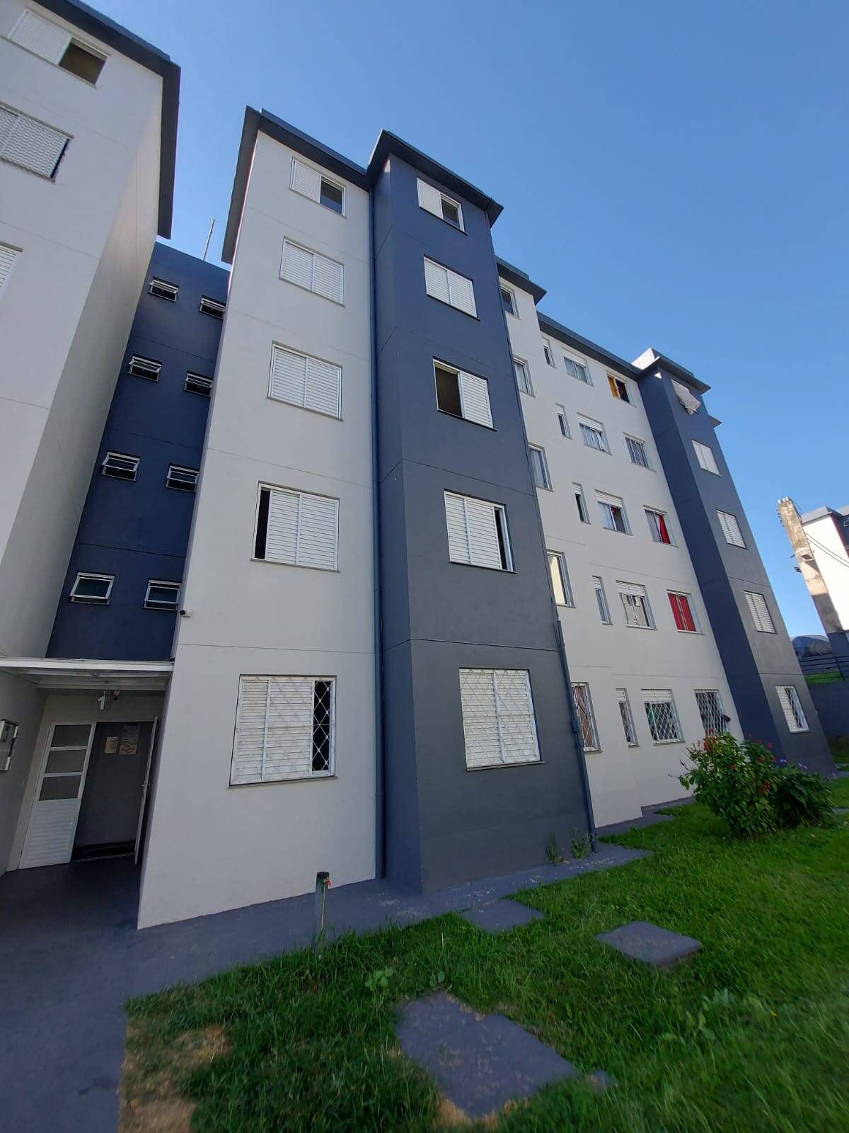 Apartamento à venda com 2 quartos, 50m² - Foto 2