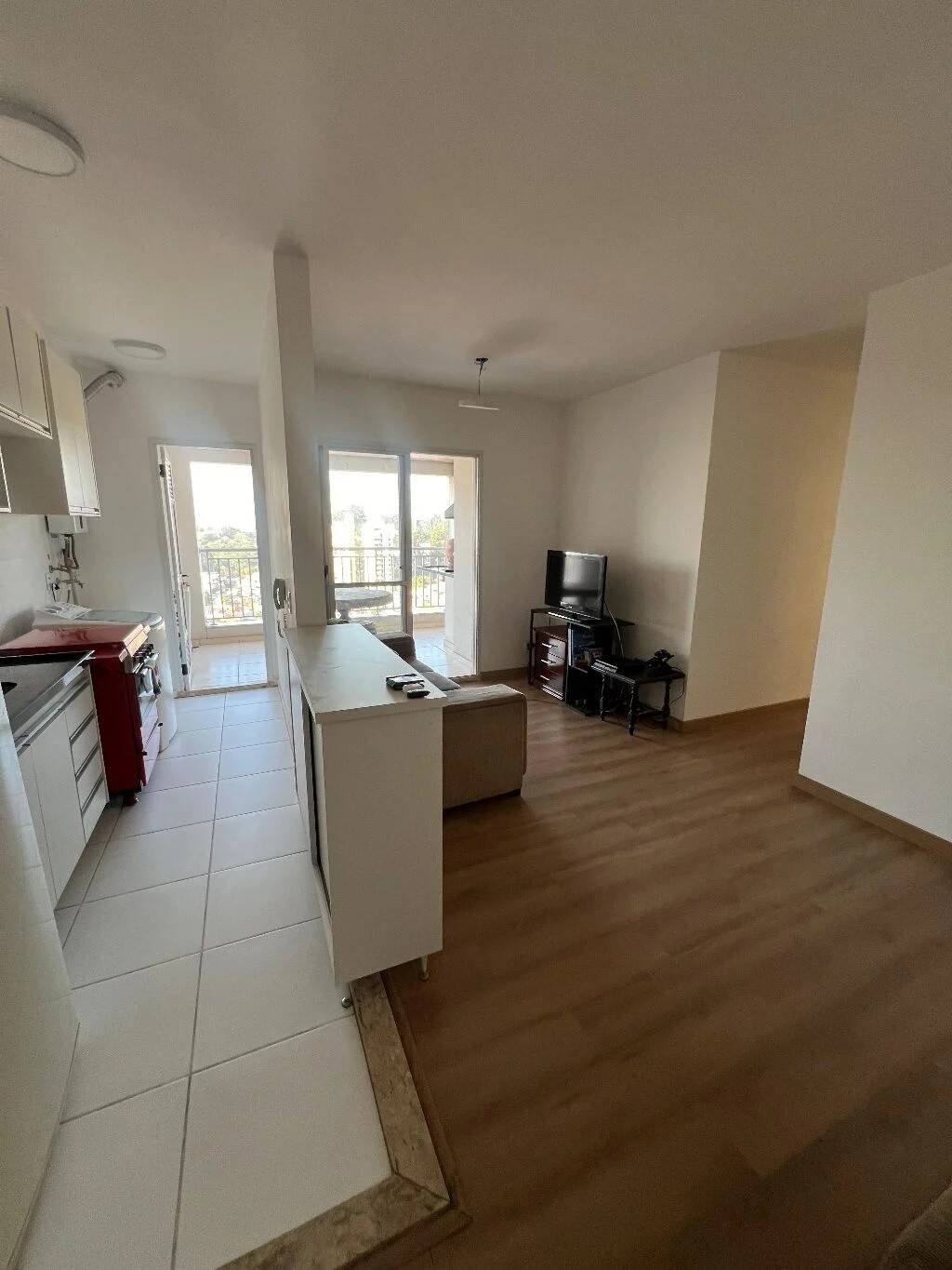 Apartamento à venda com 3 quartos, 74m² - Foto 1