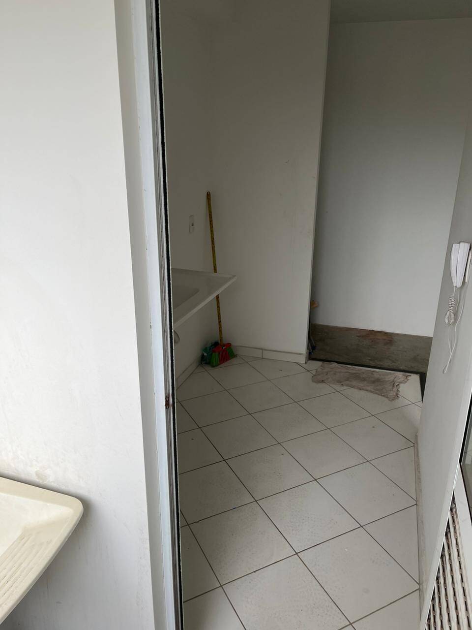 Apartamento à venda com 2 quartos, 44m² - Foto 15