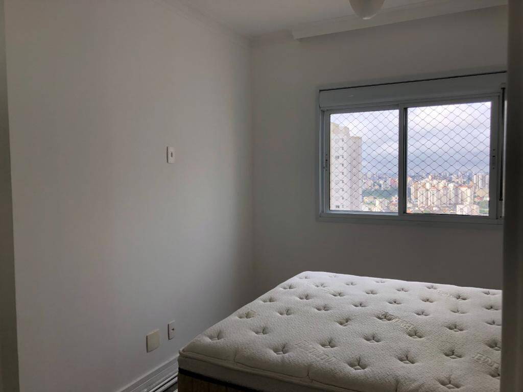 Apartamento à venda com 3 quartos, 107m² - Foto 7