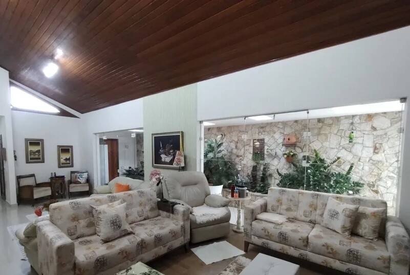 Casa à venda com 3 quartos, 295m² - Foto 7