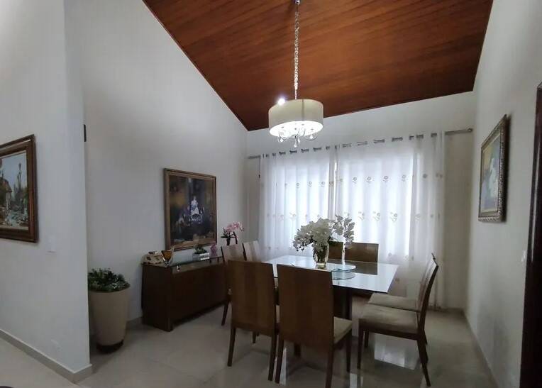 Casa à venda com 3 quartos, 295m² - Foto 11