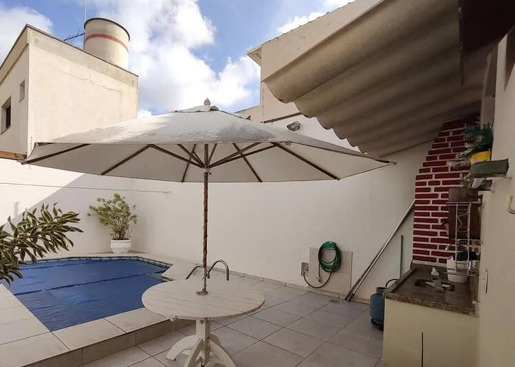 Casa à venda com 3 quartos, 295m² - Foto 5