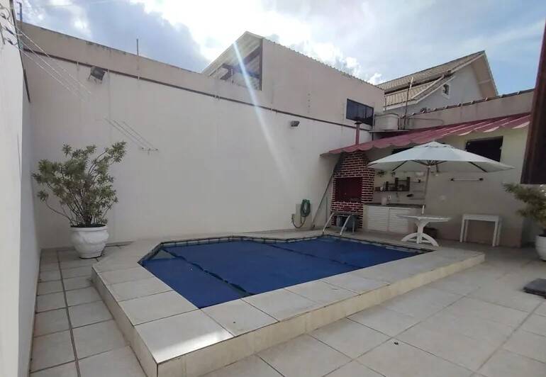 Casa à venda com 3 quartos, 295m² - Foto 6