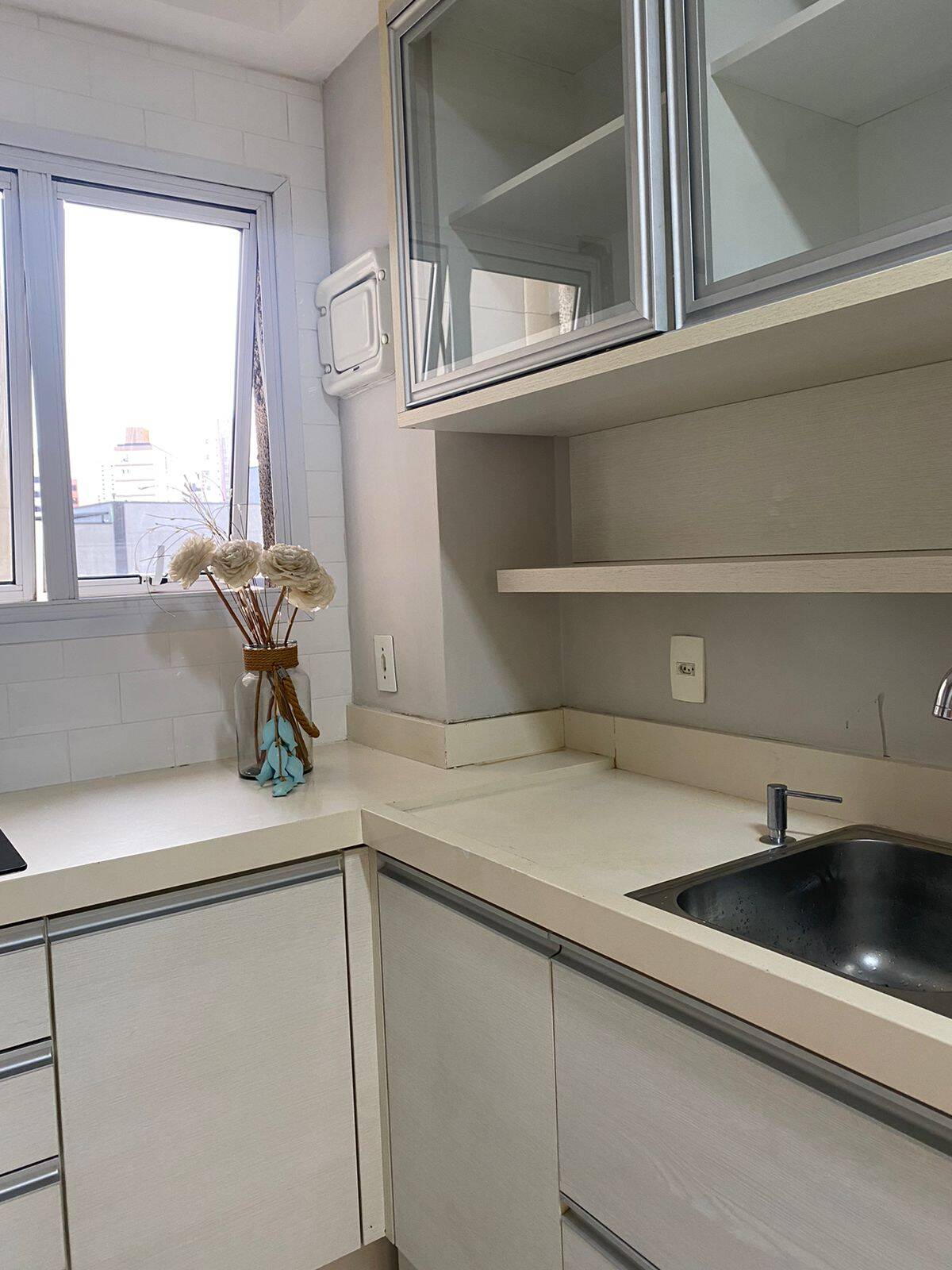 Apartamento à venda com 3 quartos, 110m² - Foto 9