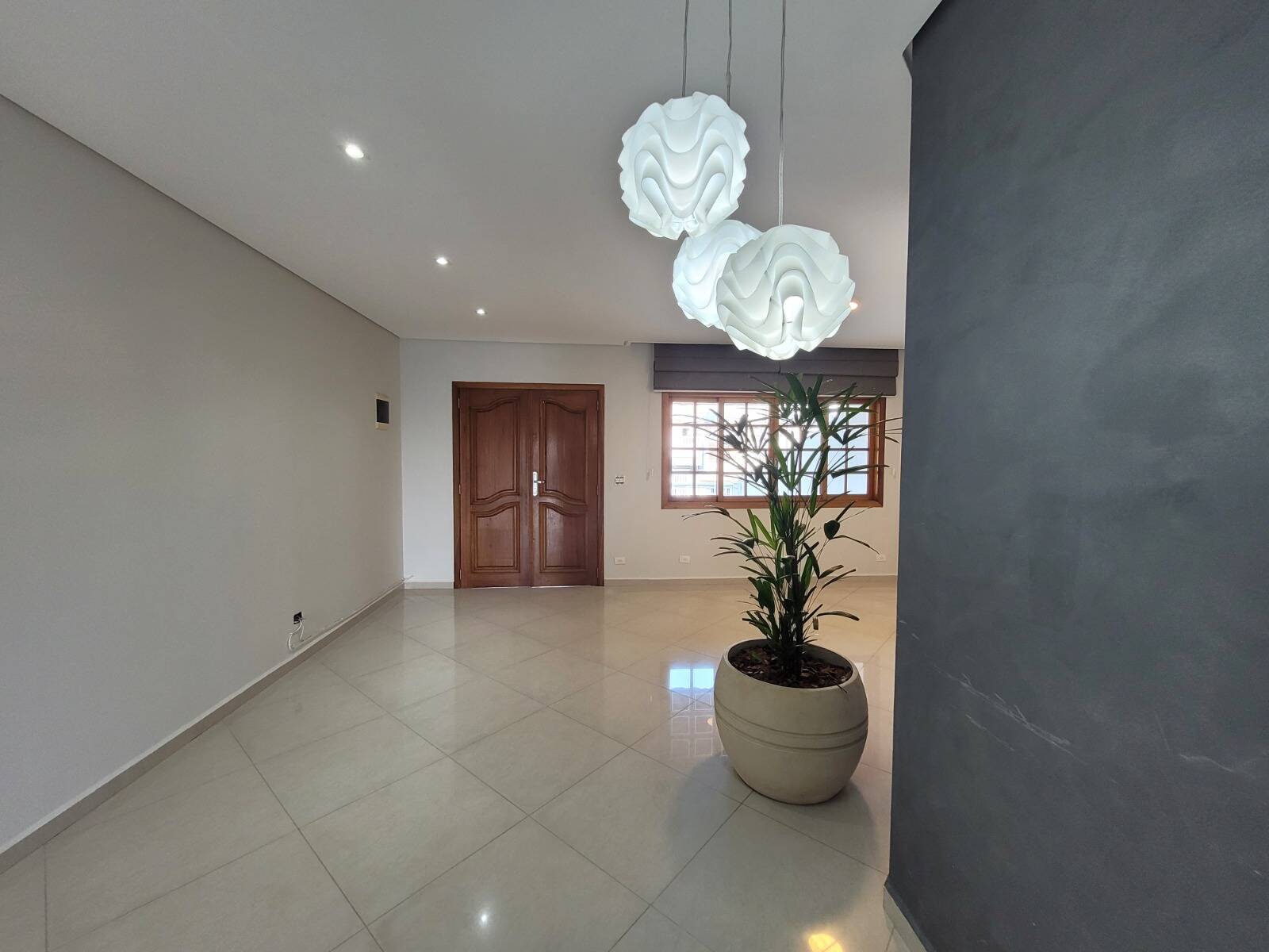 Sobrado à venda com 3 quartos, 235m² - Foto 2