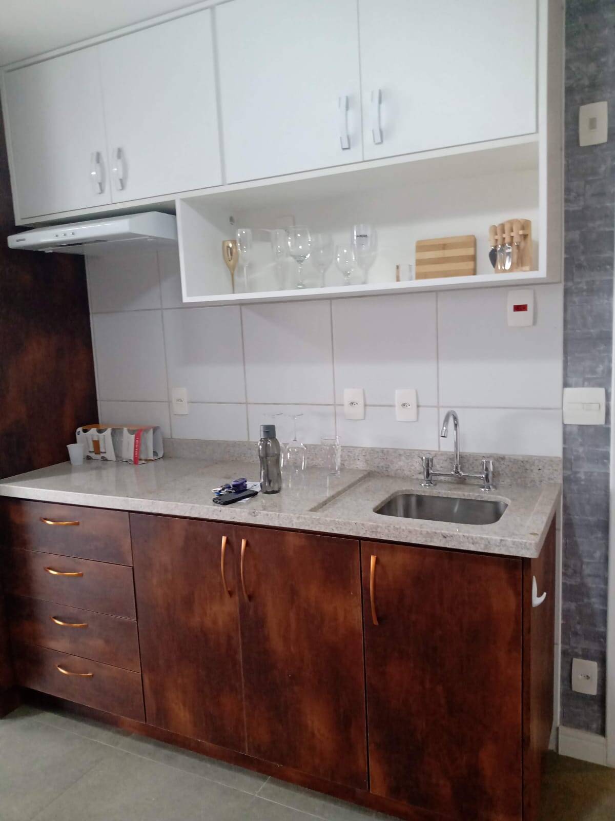 Apartamento à venda com 1 quarto, 42m² - Foto 10