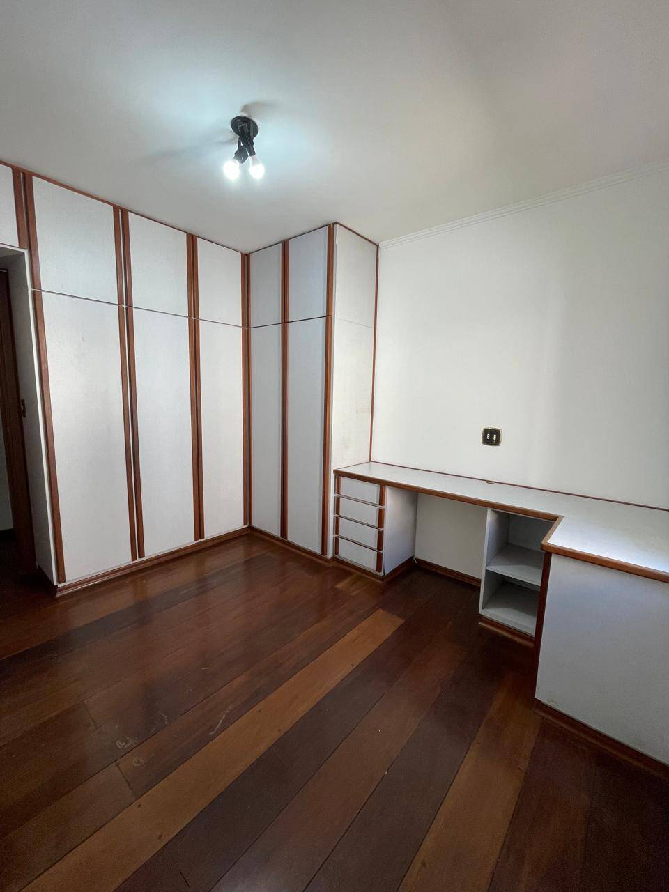 Apartamento à venda com 2 quartos, 50m² - Foto 9