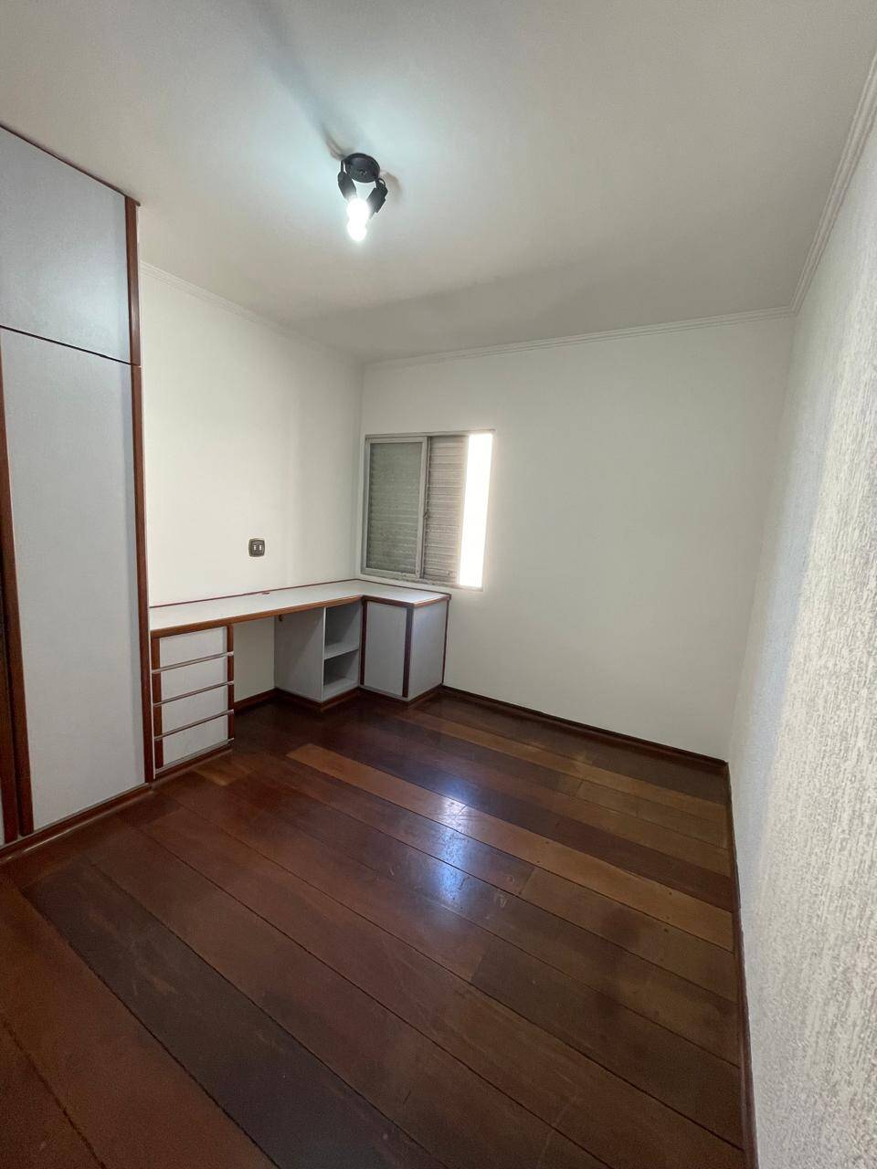 Apartamento à venda com 2 quartos, 50m² - Foto 11