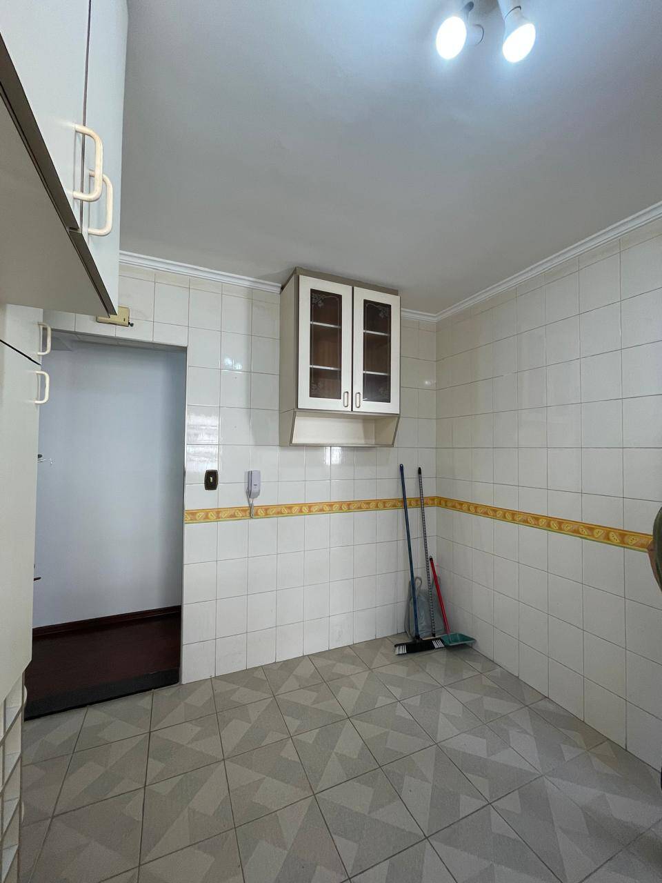 Apartamento à venda com 2 quartos, 50m² - Foto 15