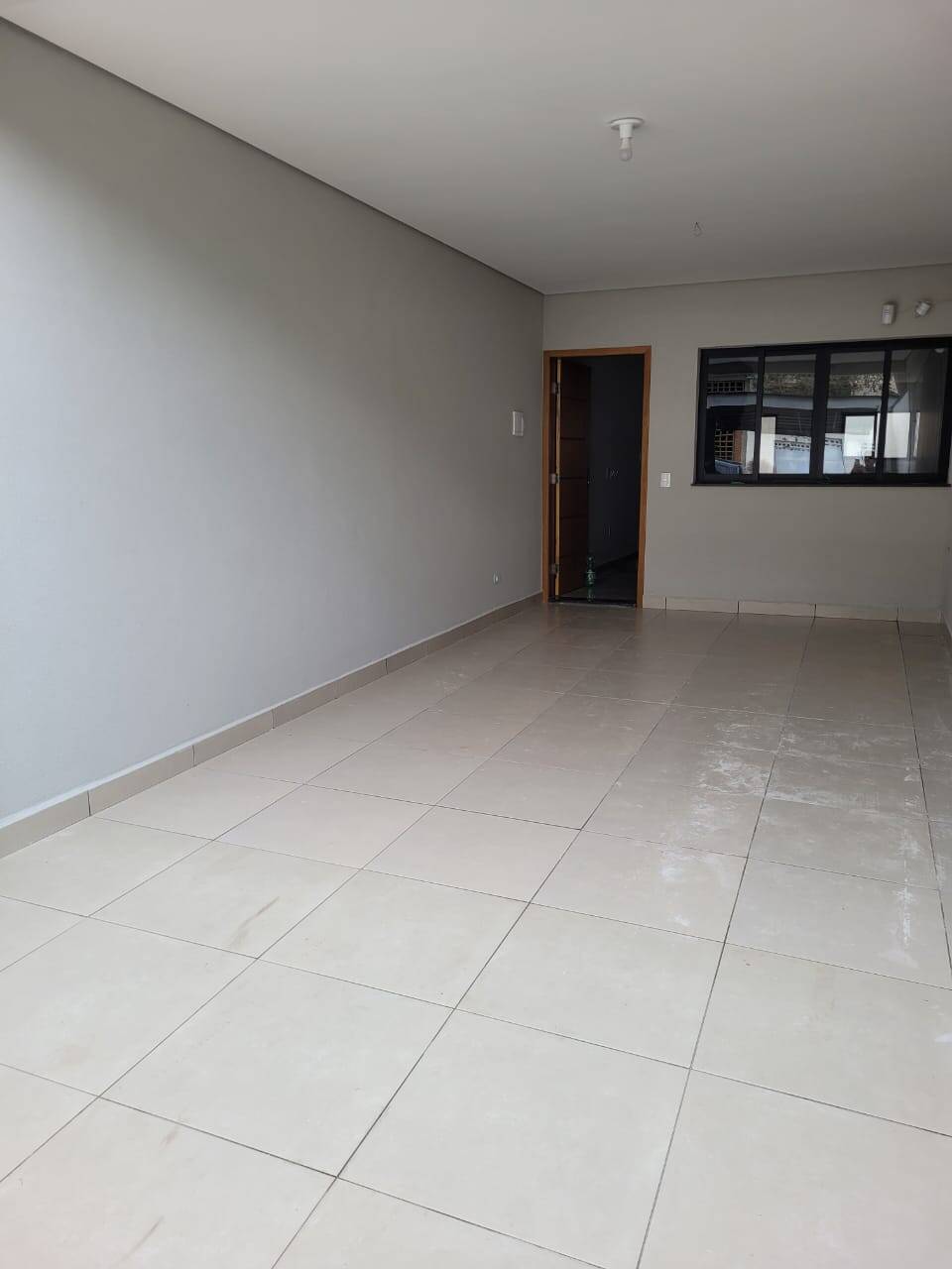 Casa à venda com 3 quartos, 120m² - Foto 3