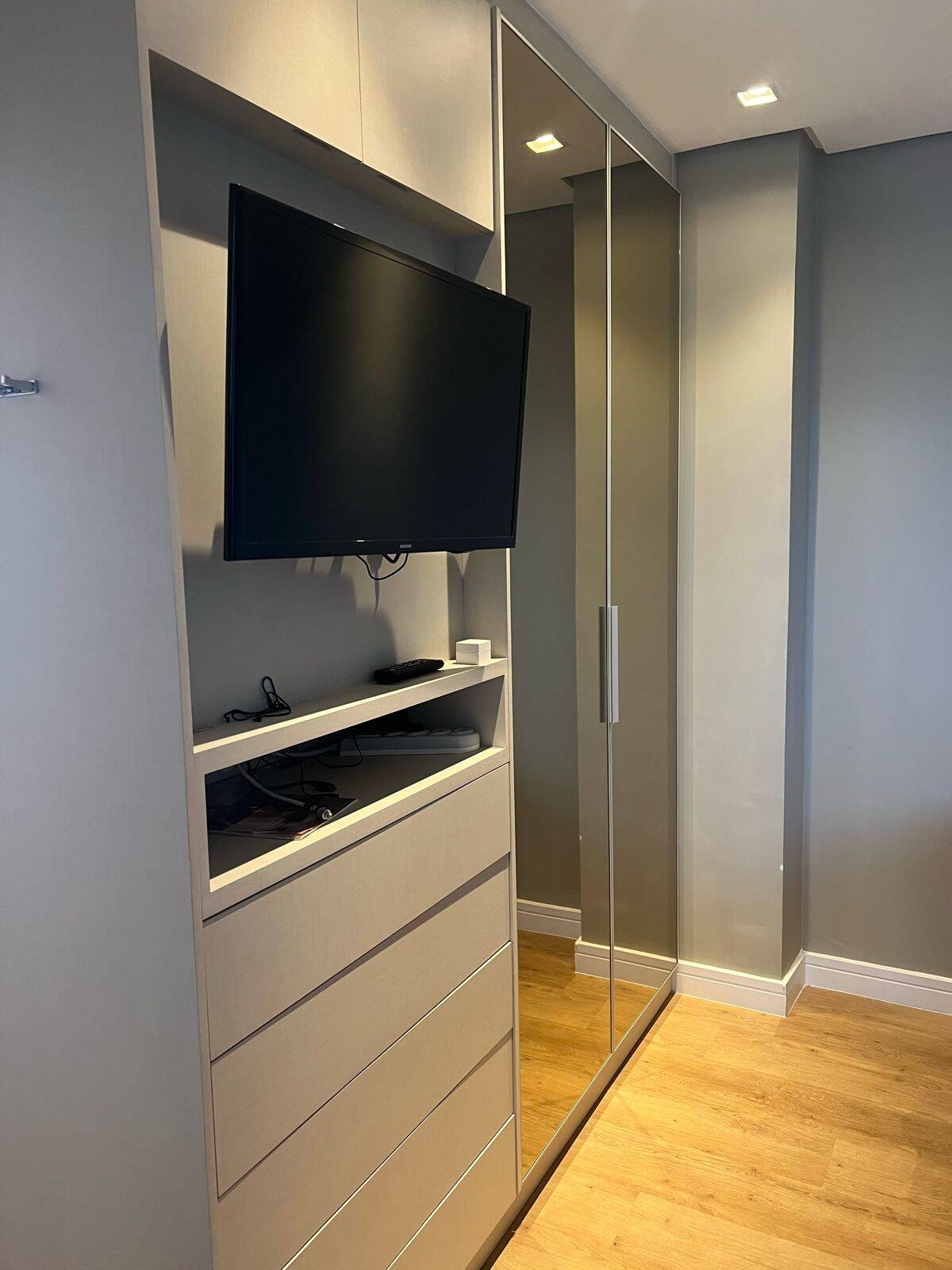 Apartamento à venda com 2 quartos, 60m² - Foto 13