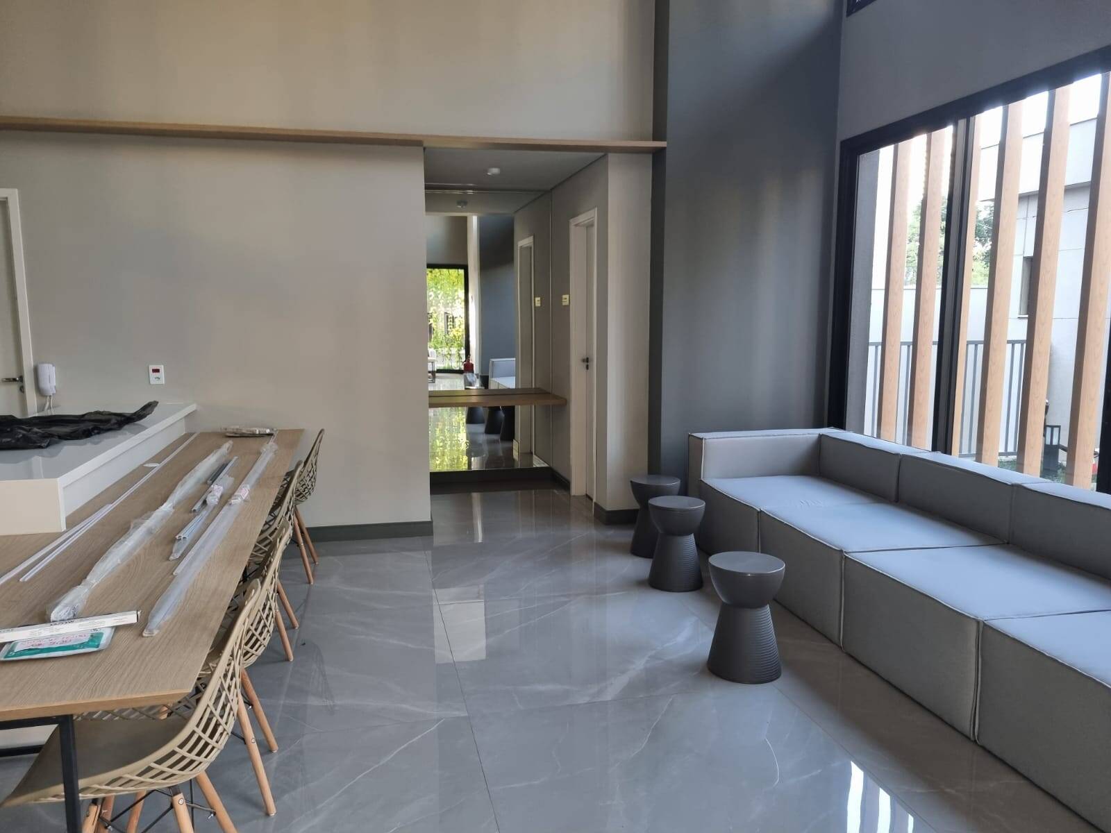 Apartamento à venda com 2 quartos, 53m² - Foto 19