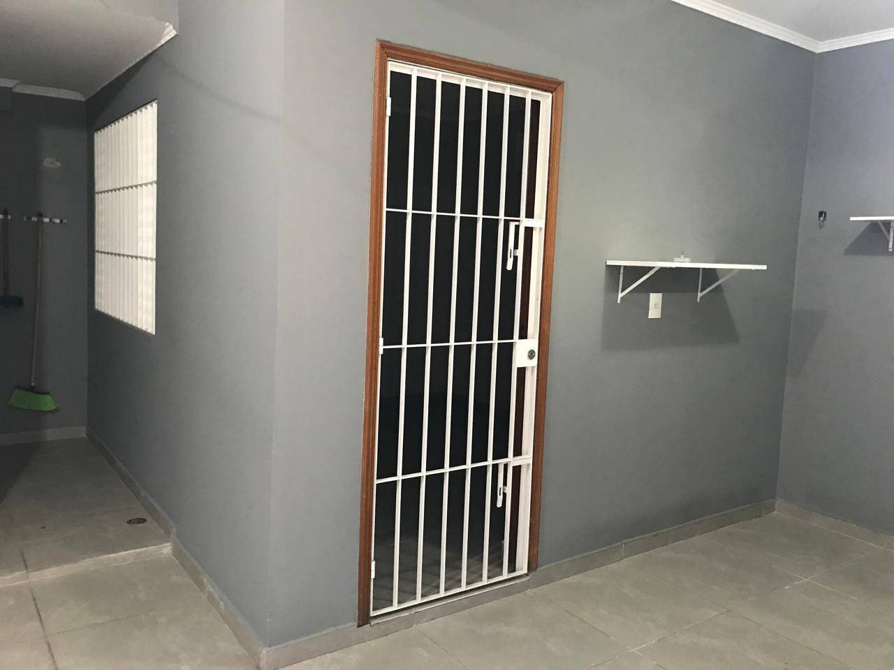 Casa à venda com 5 quartos, 258m² - Foto 21