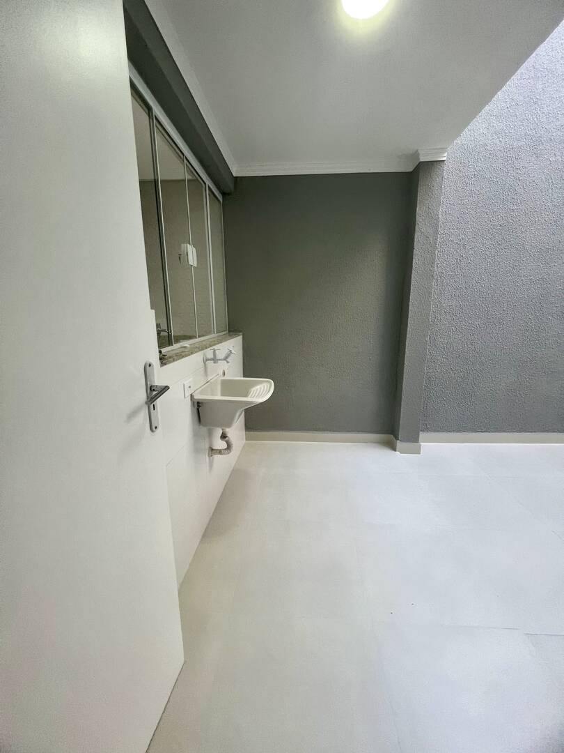 Casa à venda com 3 quartos, 160m² - Foto 9