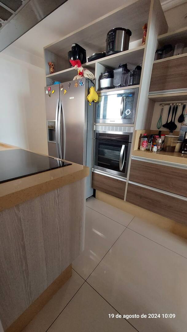 Apartamento à venda com 3 quartos, 123m² - Foto 17