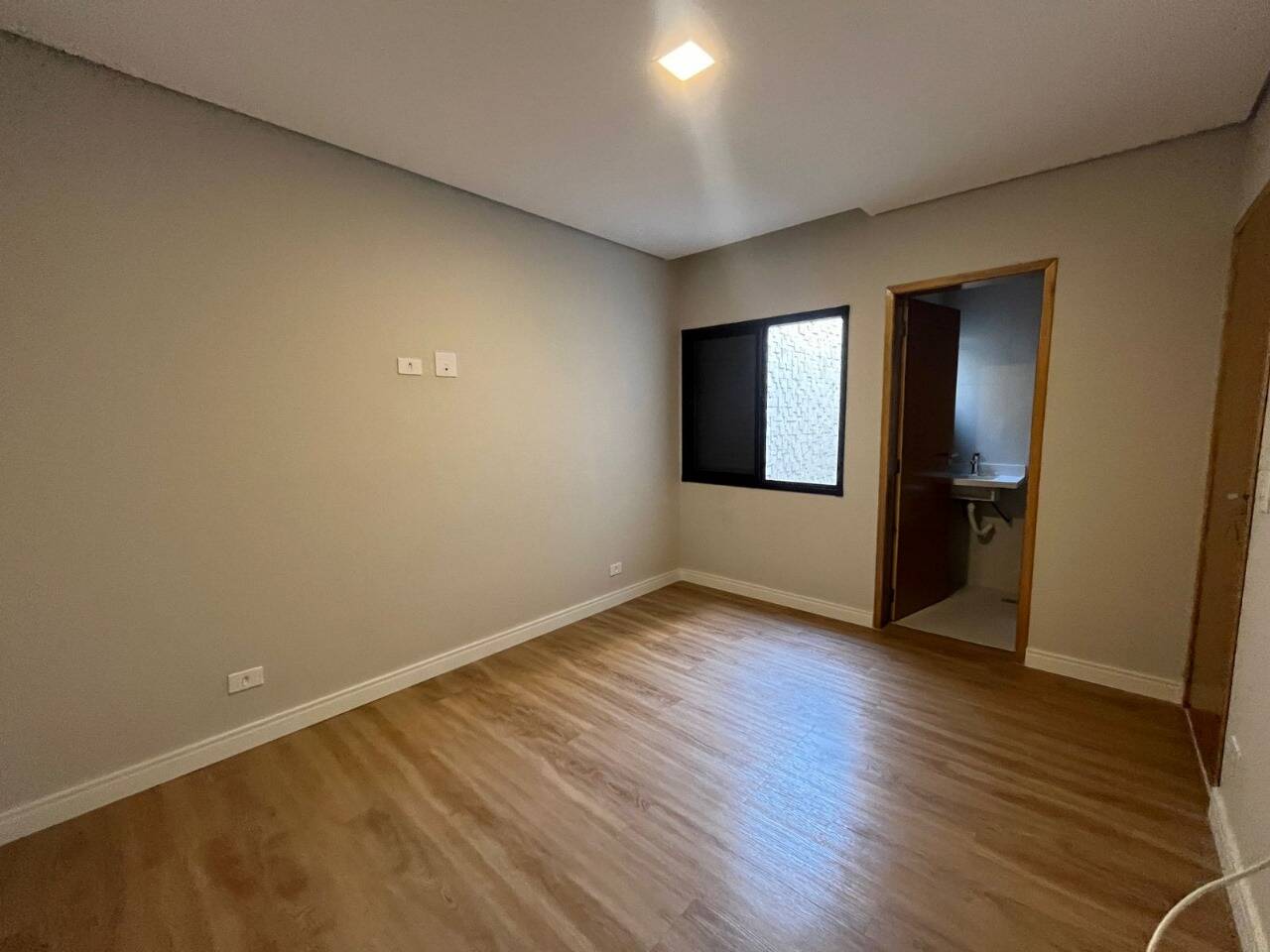 Casa à venda com 3 quartos, 179m² - Foto 12