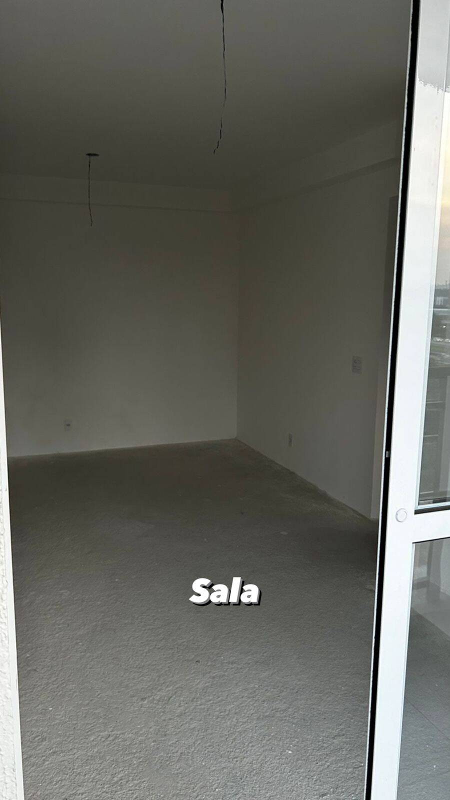 Apartamento à venda com 2 quartos, 56m² - Foto 12