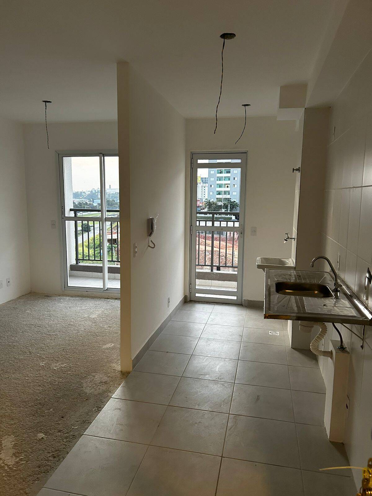 Apartamento à venda com 2 quartos, 56m² - Foto 2