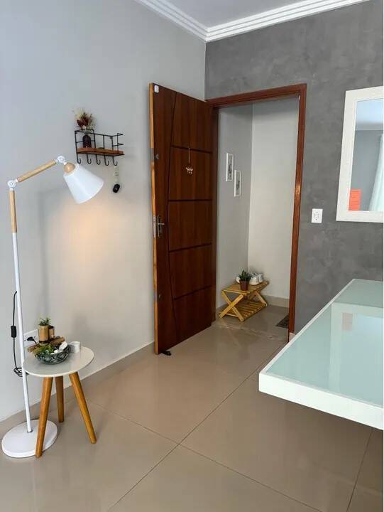 Casa à venda com 3 quartos, 200m² - Foto 7