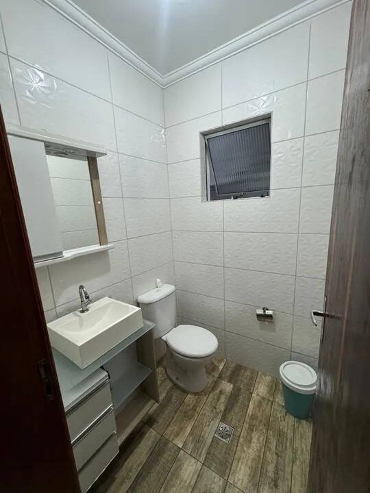 Casa à venda com 3 quartos, 200m² - Foto 11