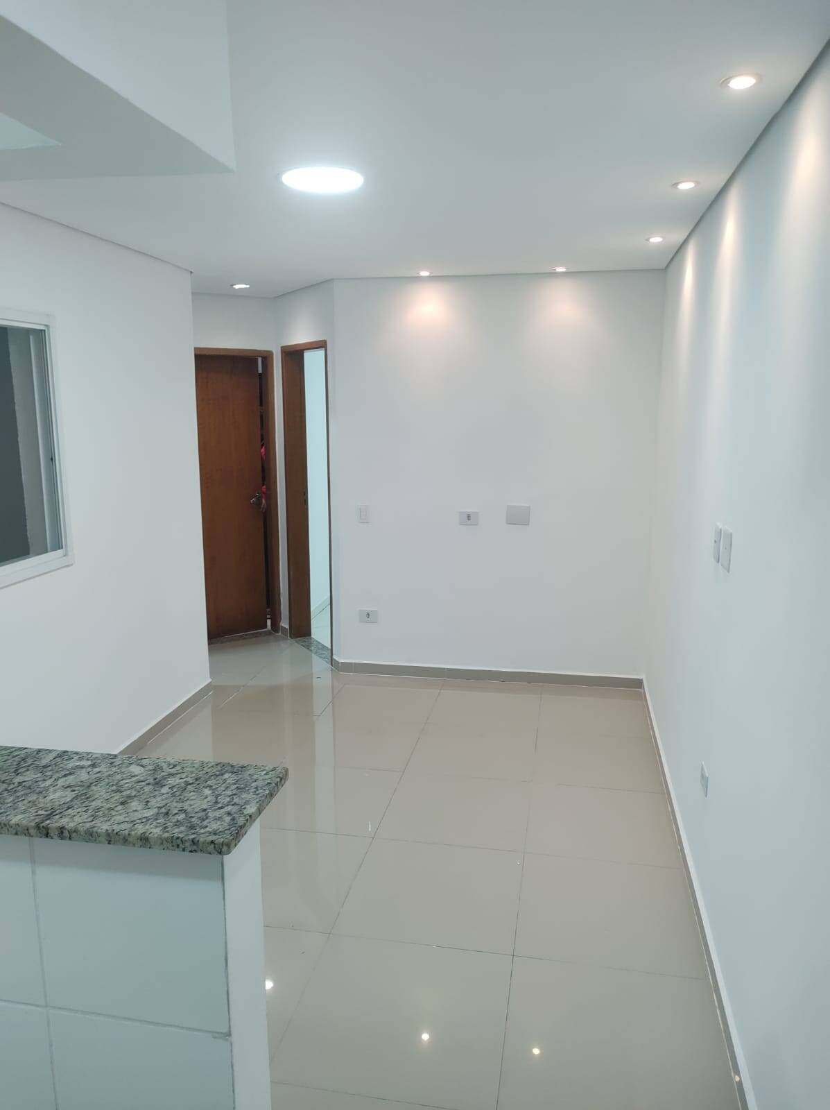 Apartamento à venda com 2 quartos, 47m² - Foto 2