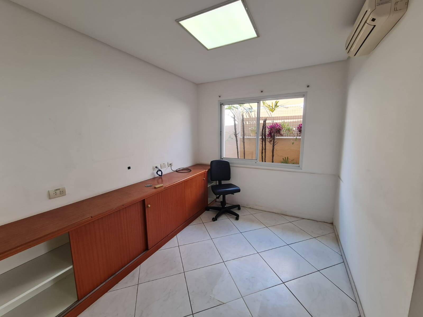 Prédio Inteiro à venda, 210m² - Foto 13