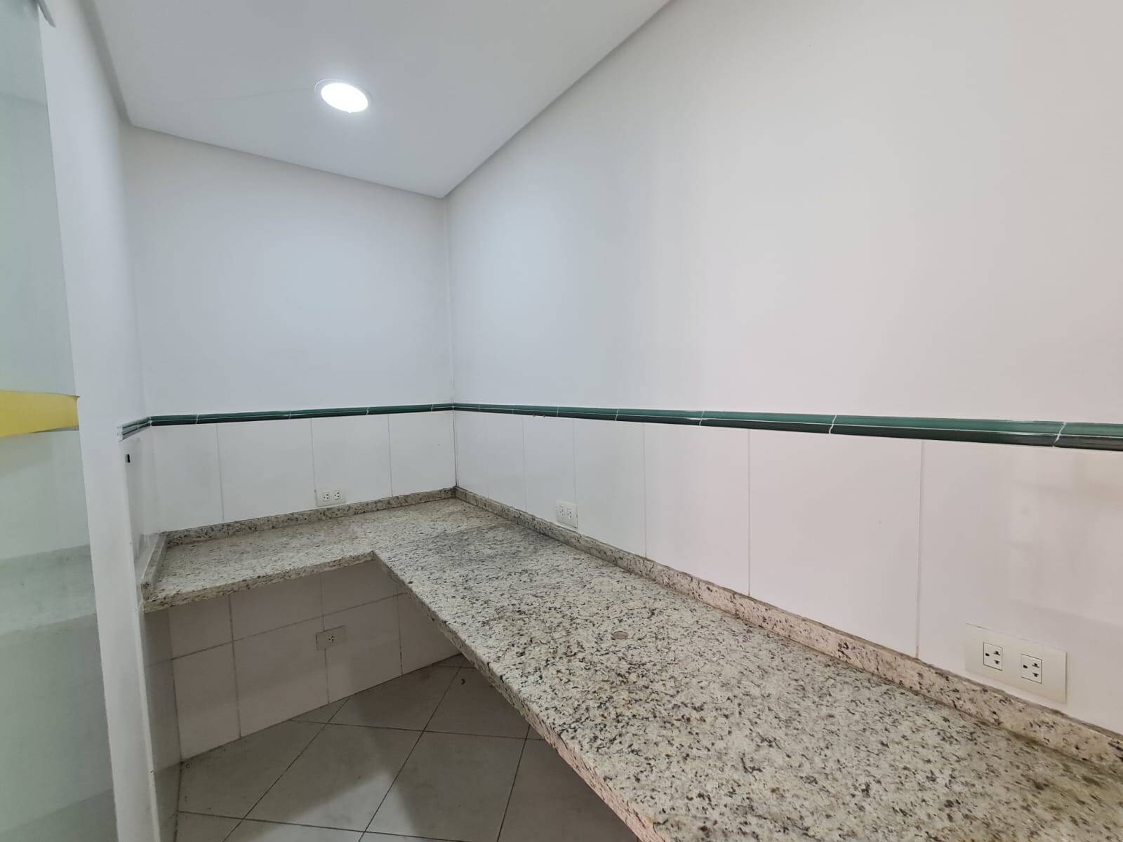 Prédio Inteiro à venda, 210m² - Foto 15