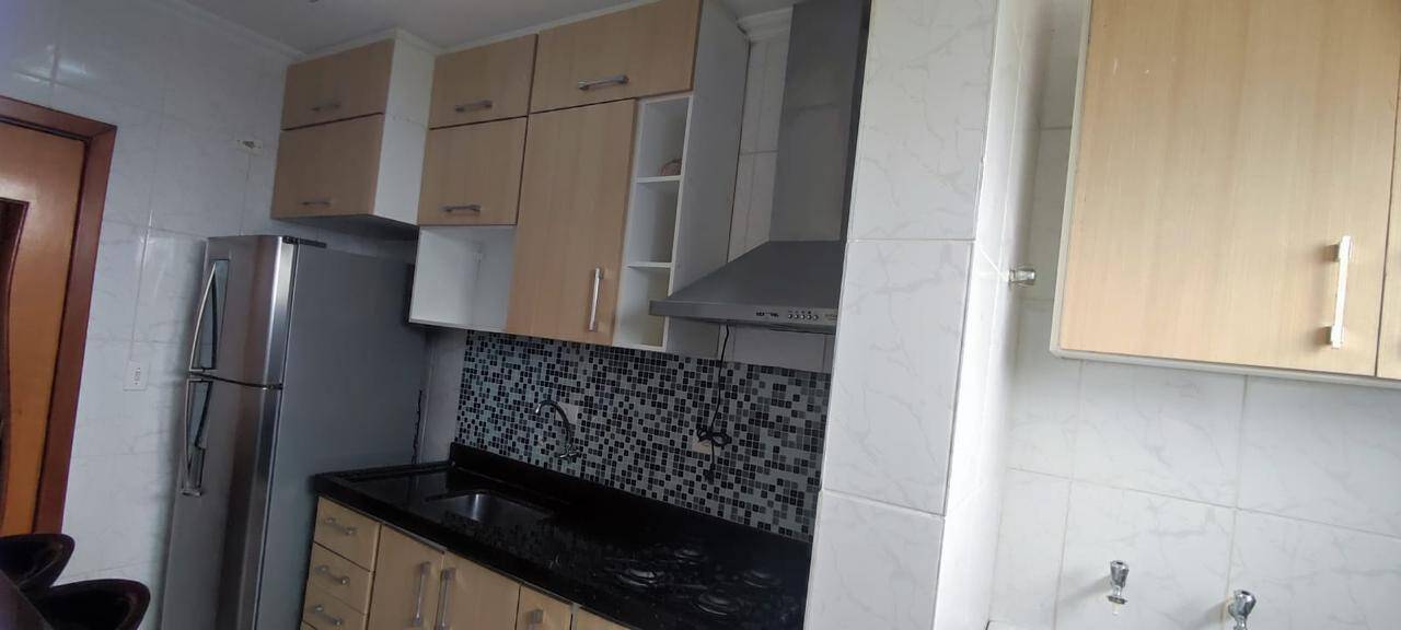 Apartamento à venda com 2 quartos, 74m² - Foto 23