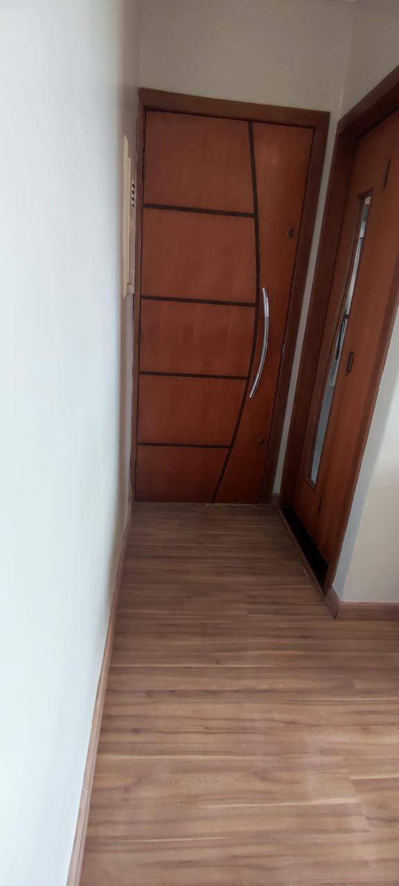 Apartamento à venda com 2 quartos, 74m² - Foto 35