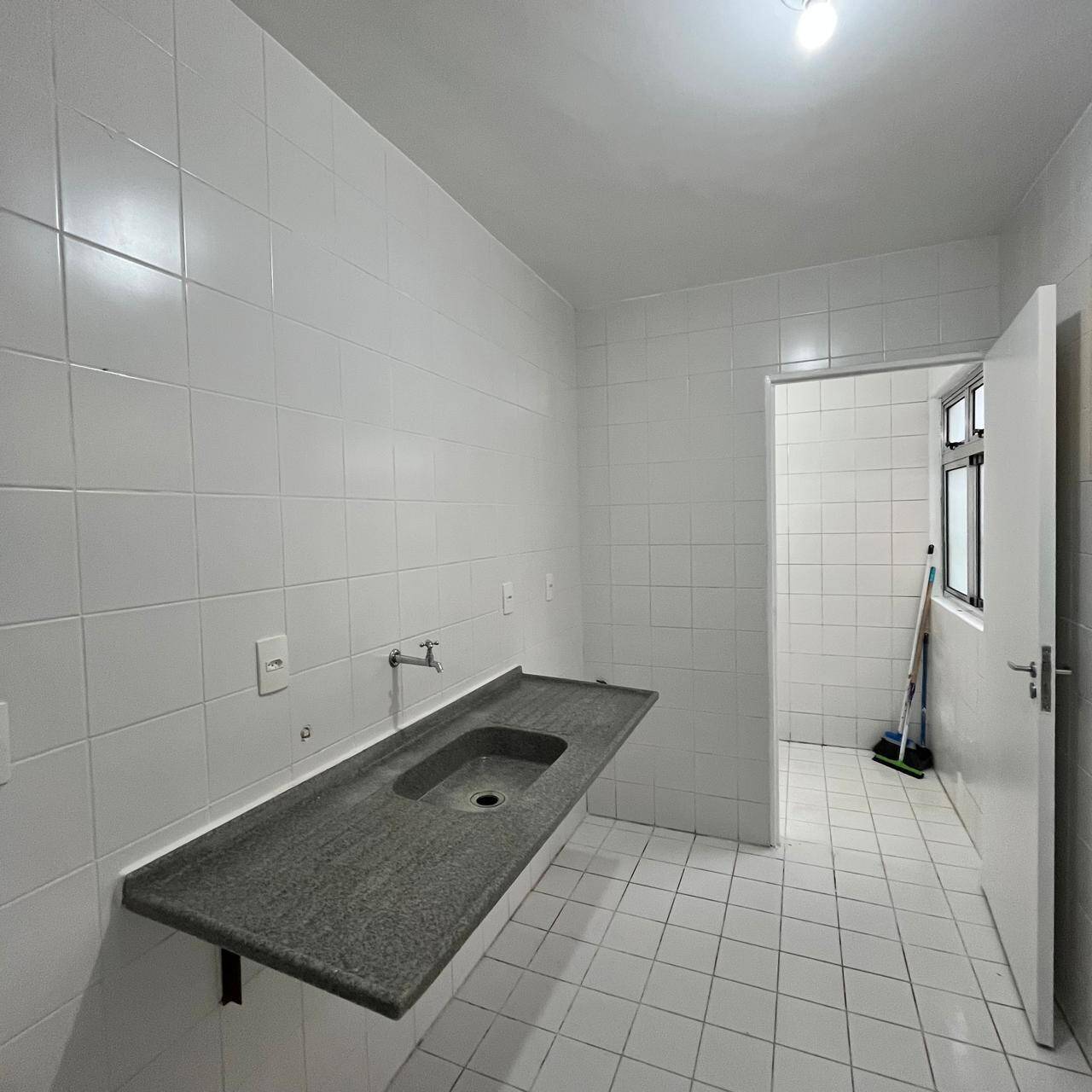 Apartamento à venda com 2 quartos, 53m² - Foto 18