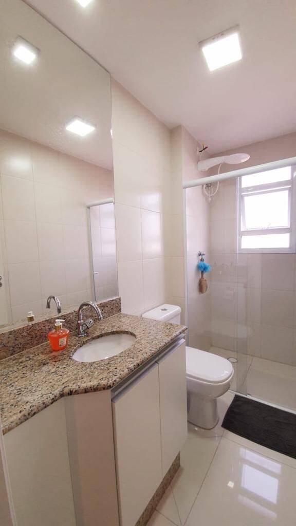 Apartamento à venda com 2 quartos, 64m² - Foto 12