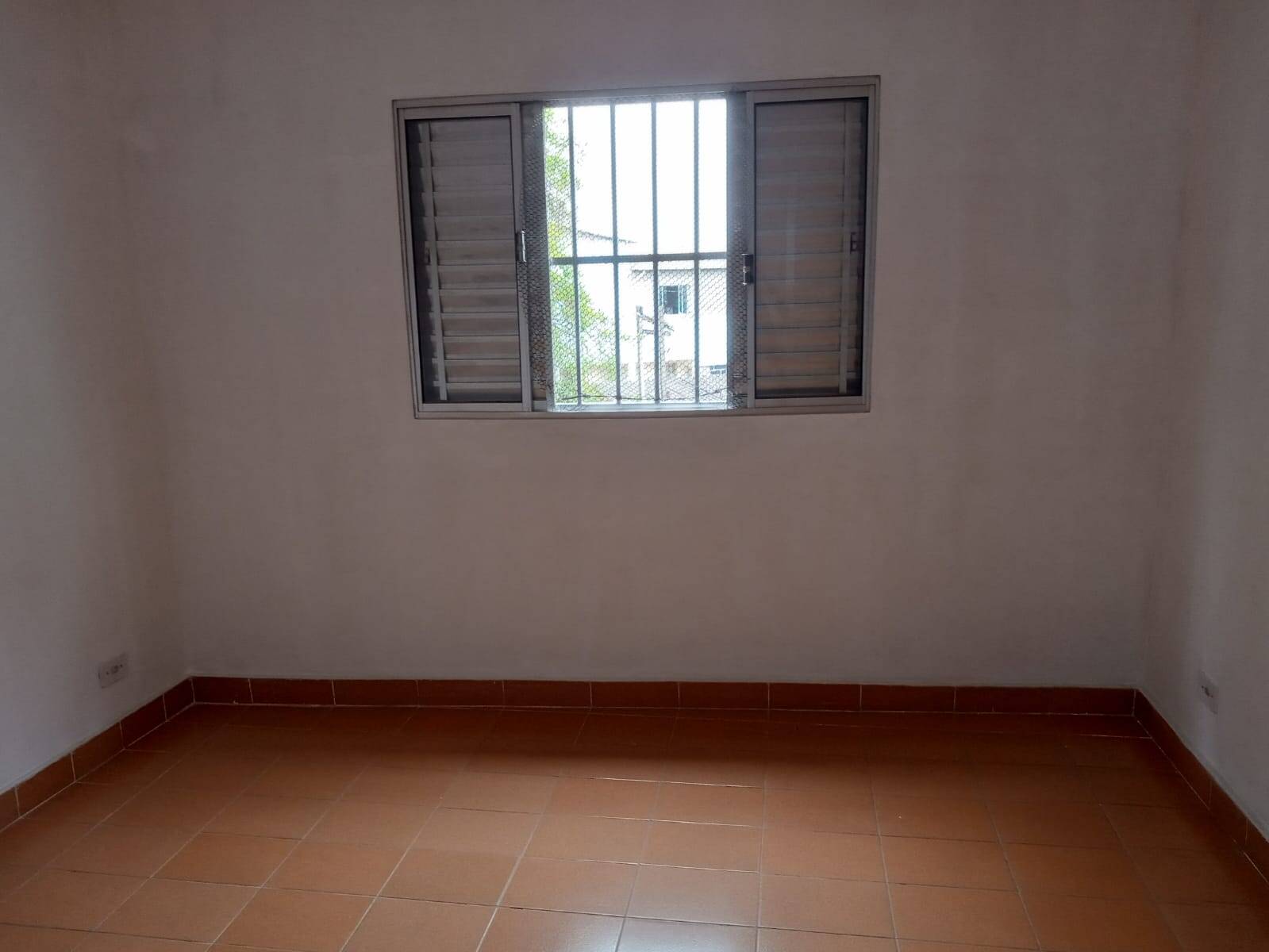 Casa à venda com 2 quartos, 150m² - Foto 6