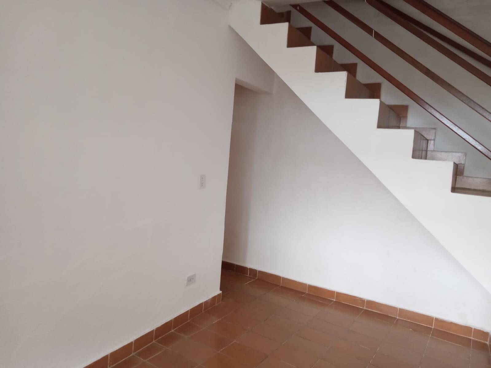 Casa à venda com 2 quartos, 150m² - Foto 11