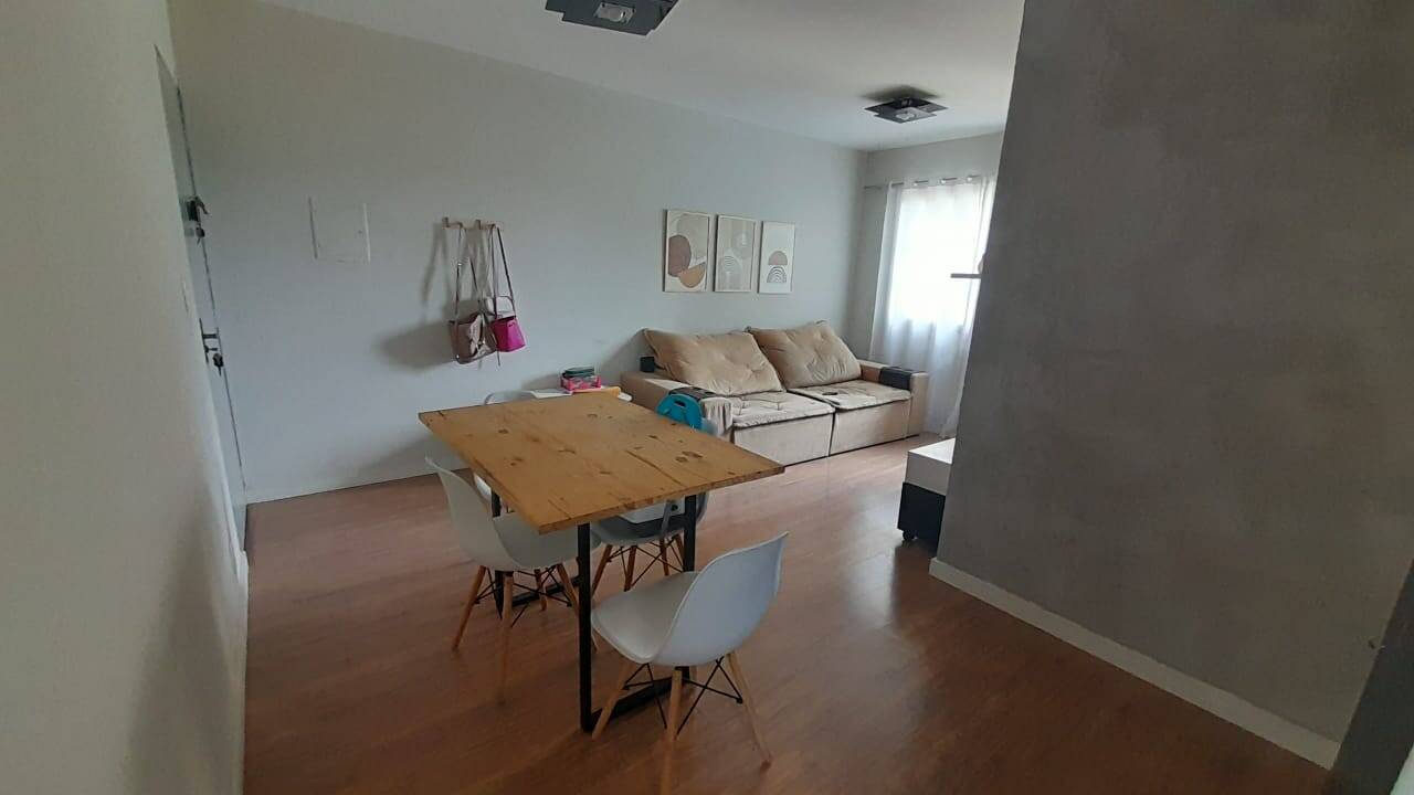 Apartamento à venda com 2 quartos, 56m² - Foto 1