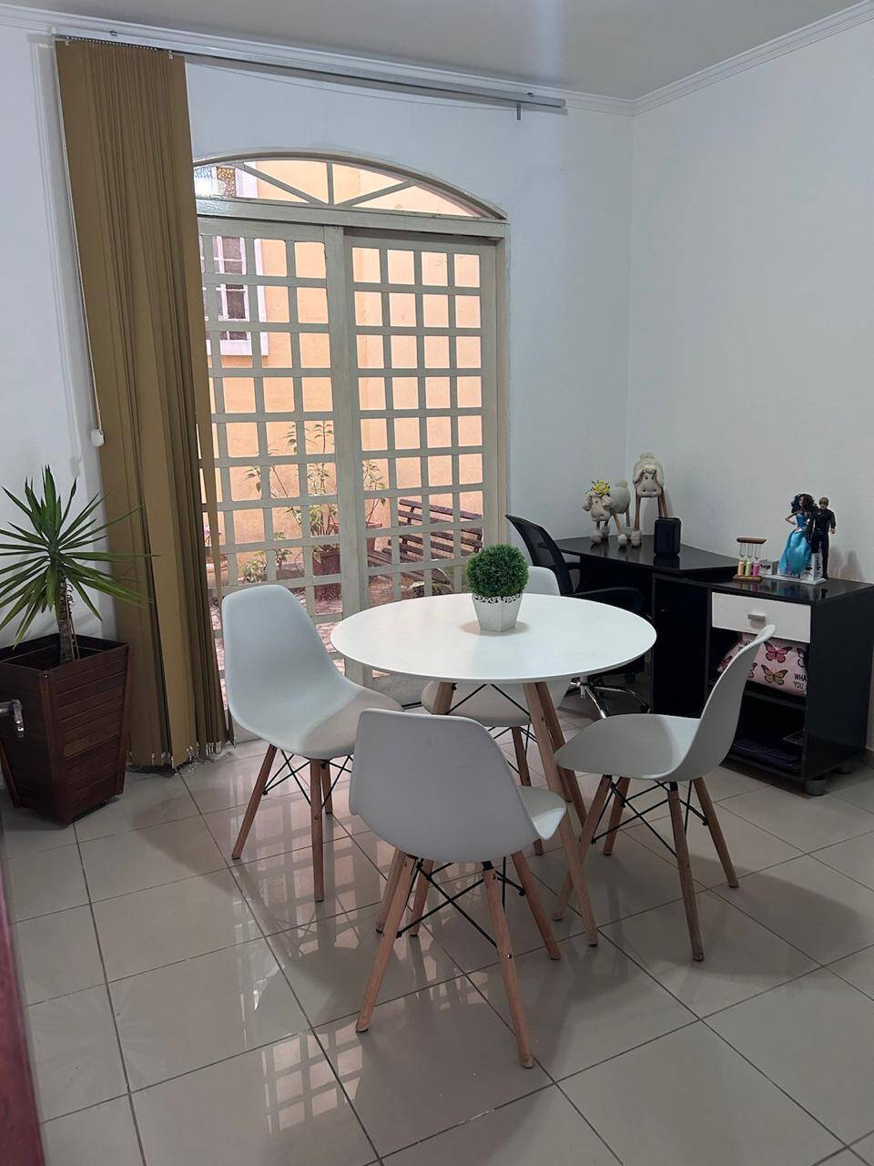 Casa à venda com 4 quartos, 250m² - Foto 30