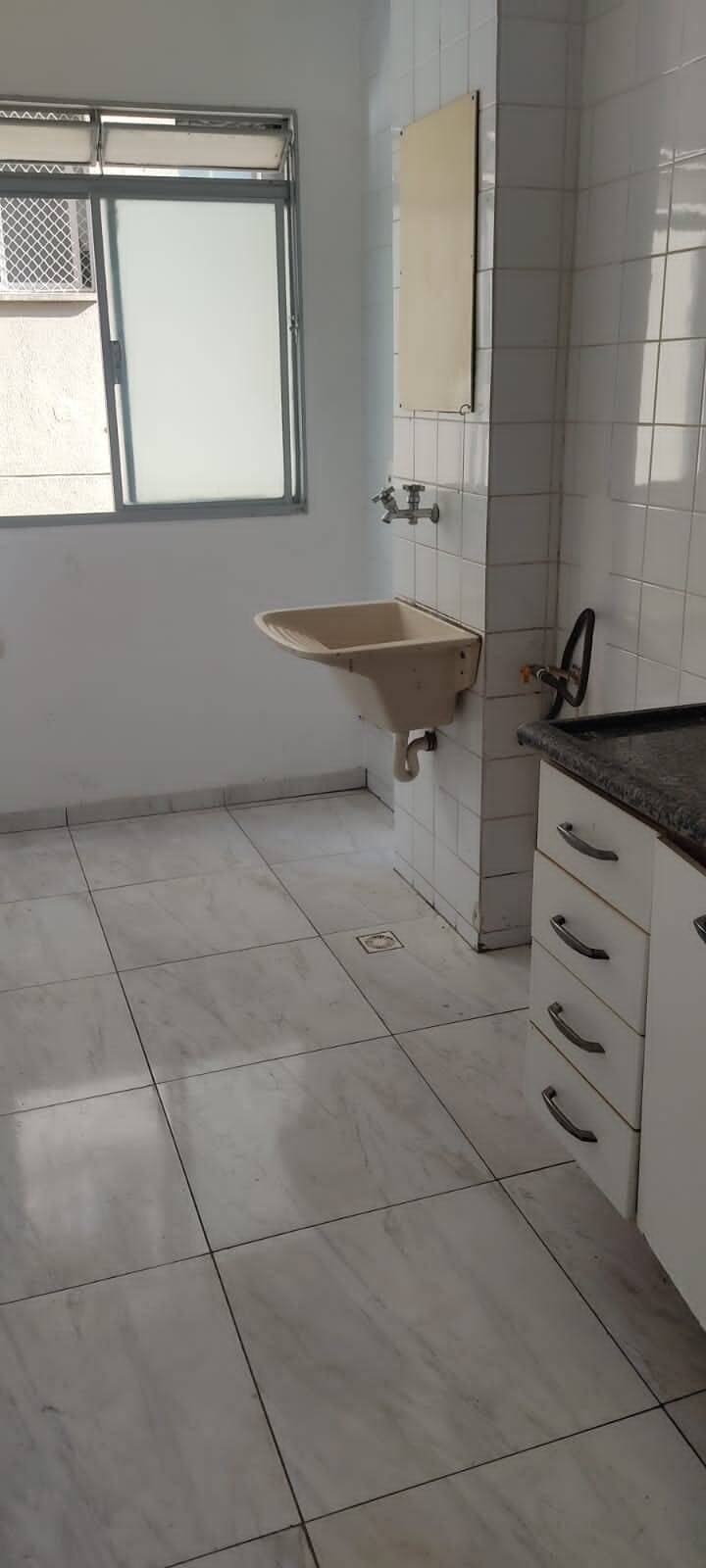 Apartamento à venda com 2 quartos, 45m² - Foto 4