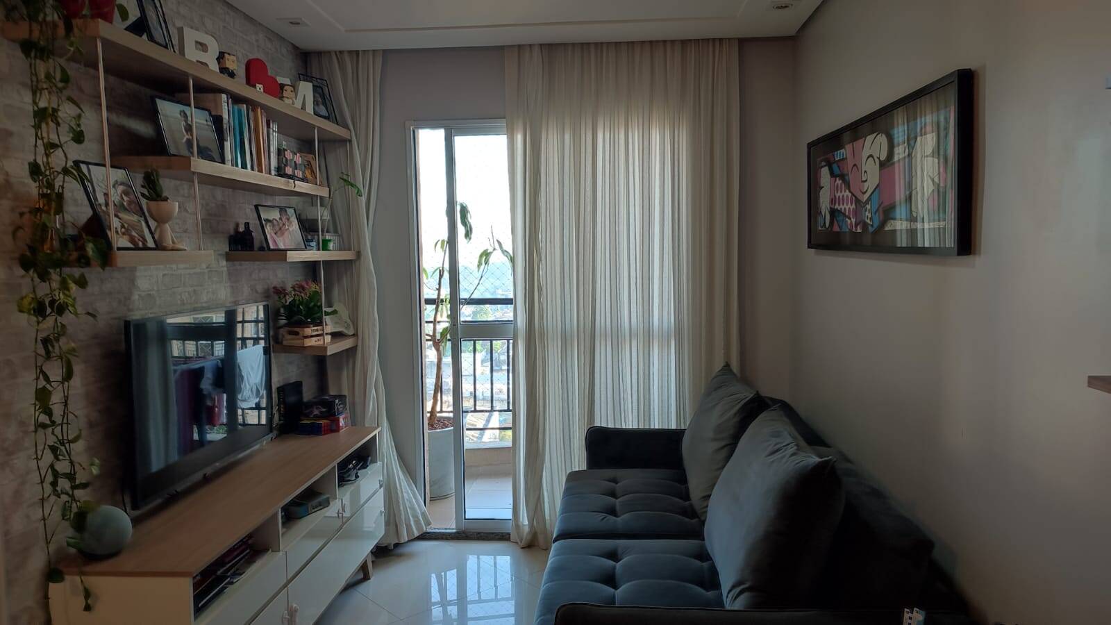 Apartamento à venda com 2 quartos, 58m² - Foto 2