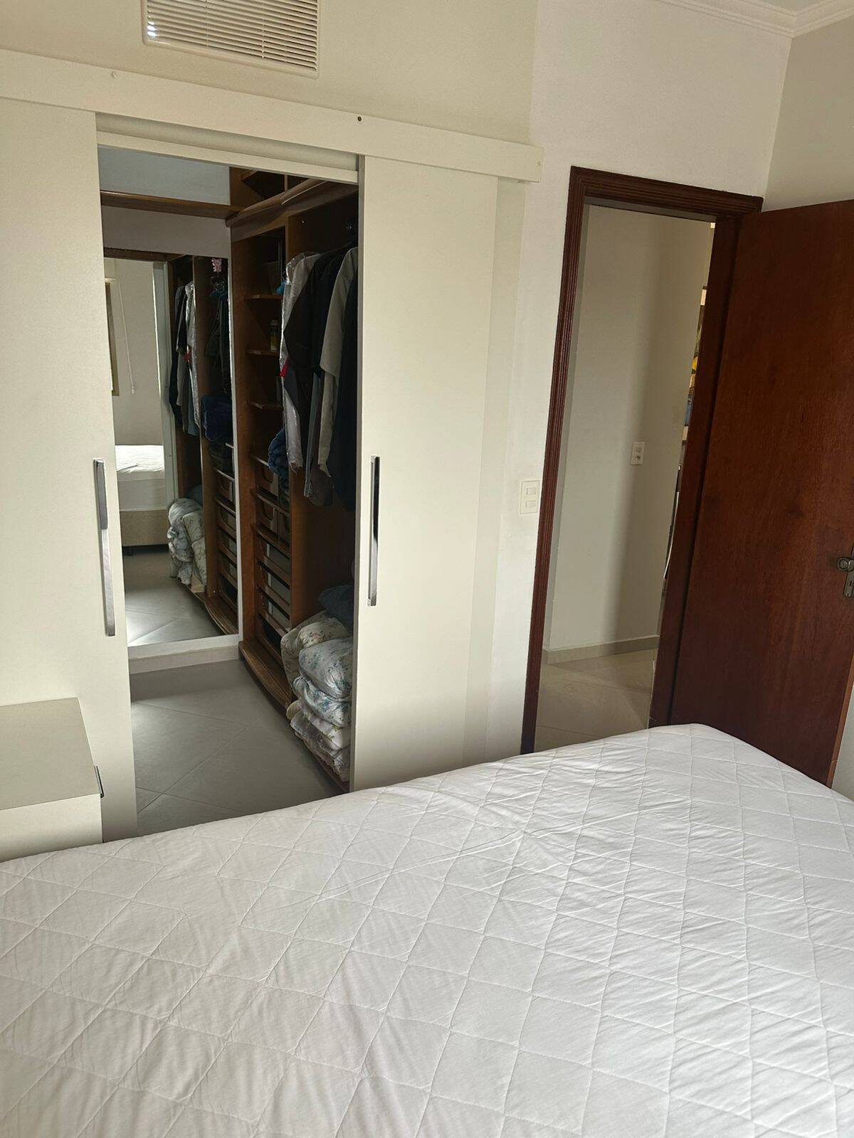 Apartamento à venda com 2 quartos, 70m² - Foto 15