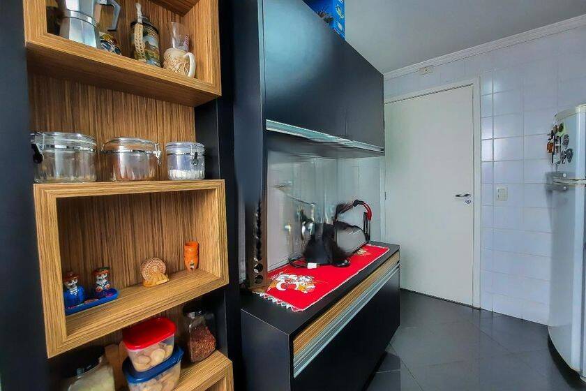 Apartamento à venda com 3 quartos, 80m² - Foto 31