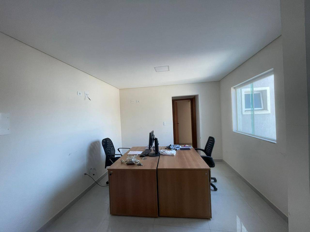 Apartamento à venda com 2 quartos, 100m² - Foto 13