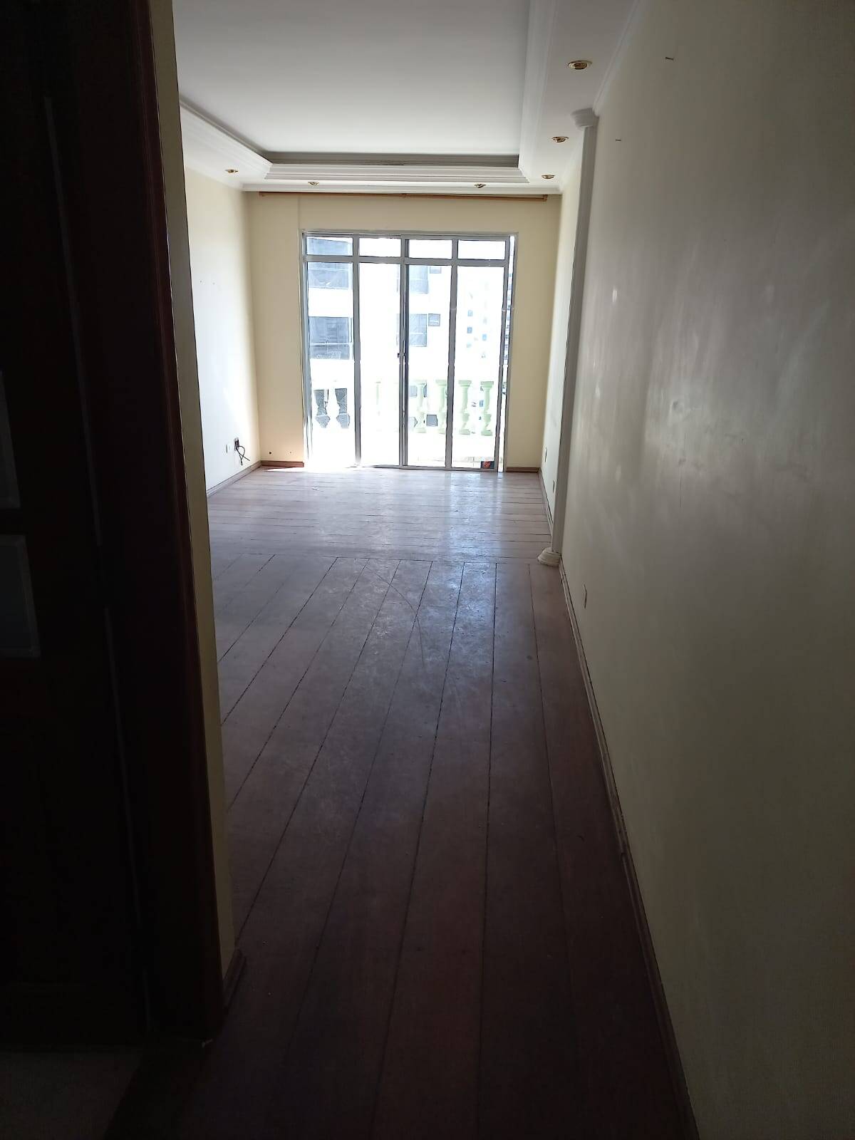 Apartamento à venda com 2 quartos, 80m² - Foto 7