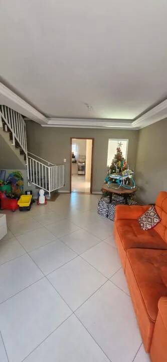 Sobrado à venda com 3 quartos, 190m² - Foto 3