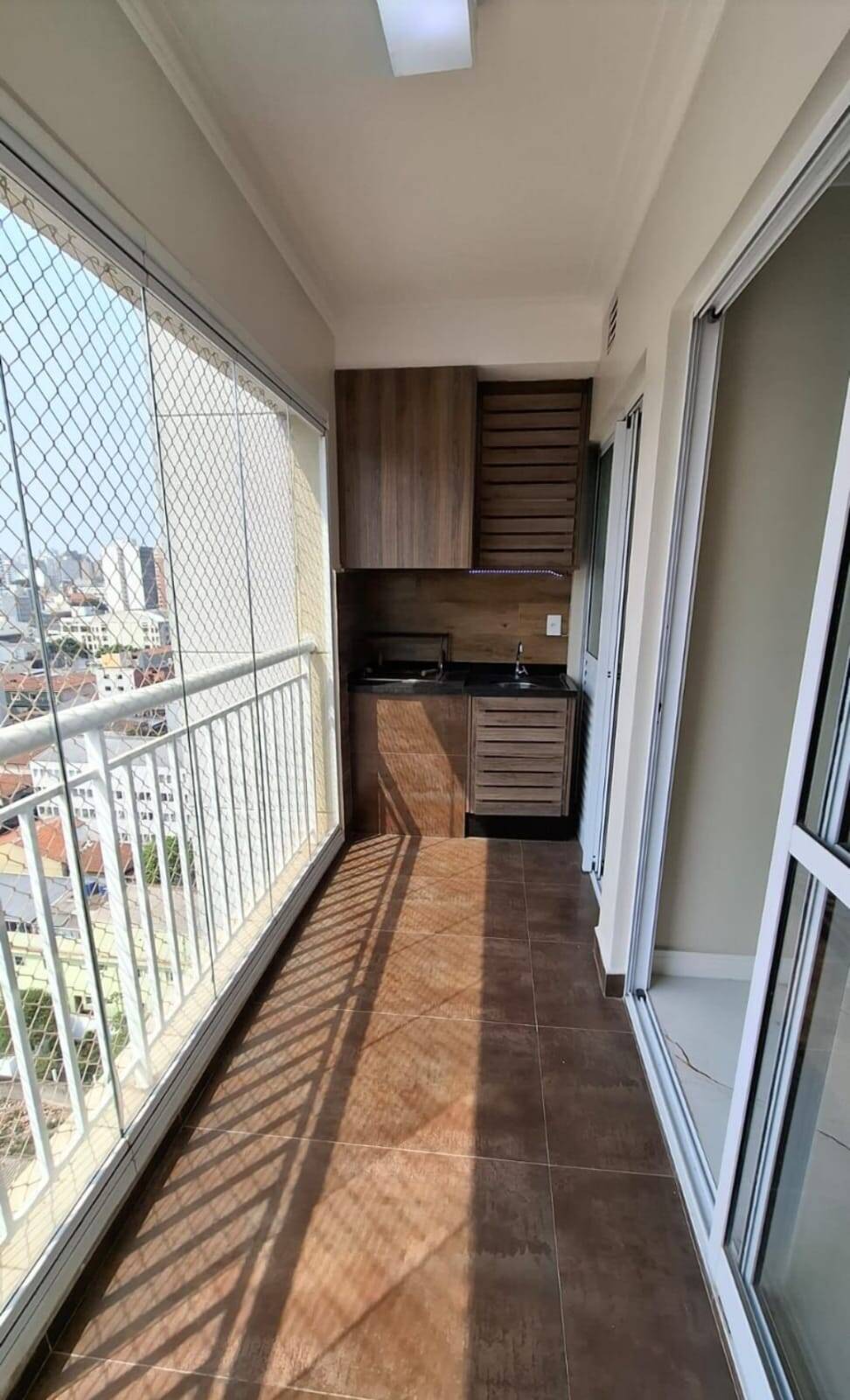 Apartamento à venda com 3 quartos, 83m² - Foto 3