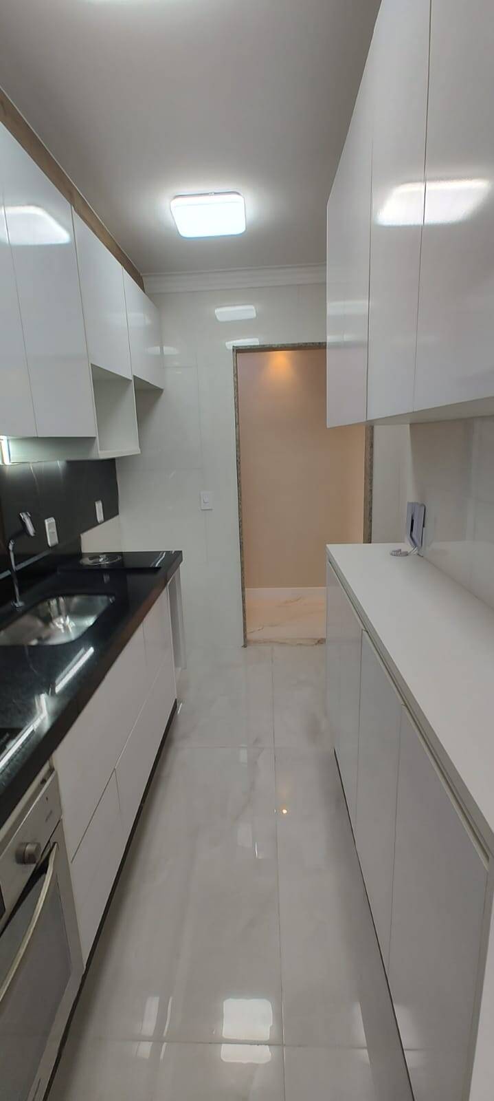 Apartamento à venda com 3 quartos, 83m² - Foto 4